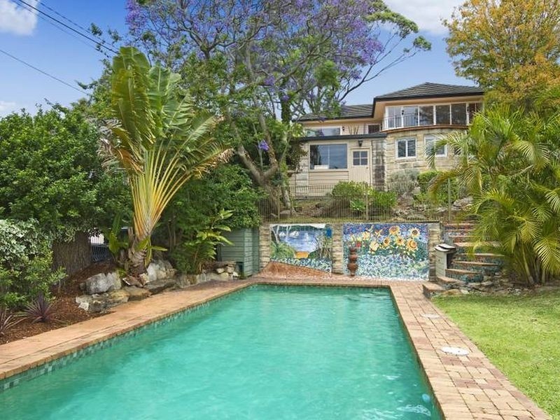 51 Macmillan Street, Seaforth NSW 2092