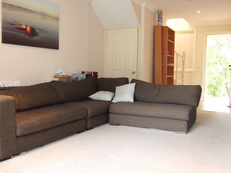 65 Pringle Avenue, Belrose NSW 2085