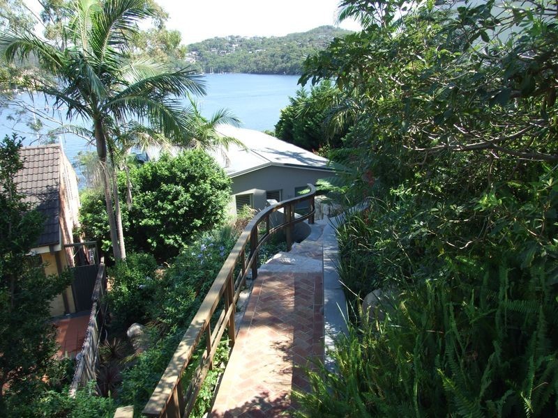 23 Bligh Crescent, Seaforth NSW 2092