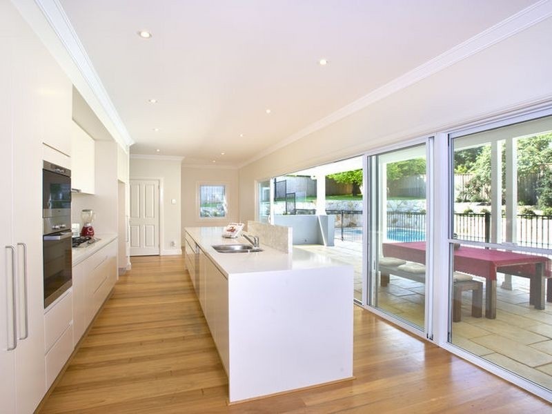 13 Gilbert Place, Frenchs Forest NSW 2086