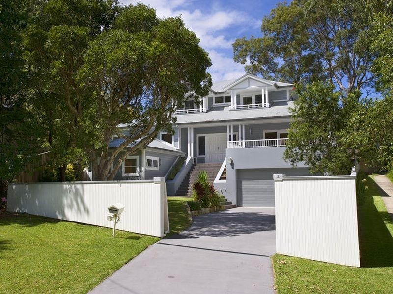 13 Gilbert Place, Frenchs Forest NSW 2086