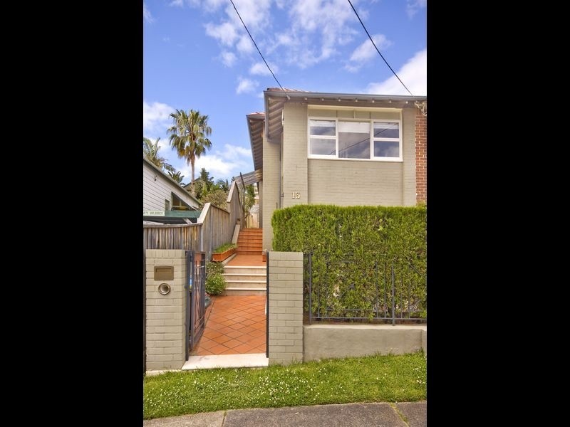 13 Herbert Street, Manly NSW 2095