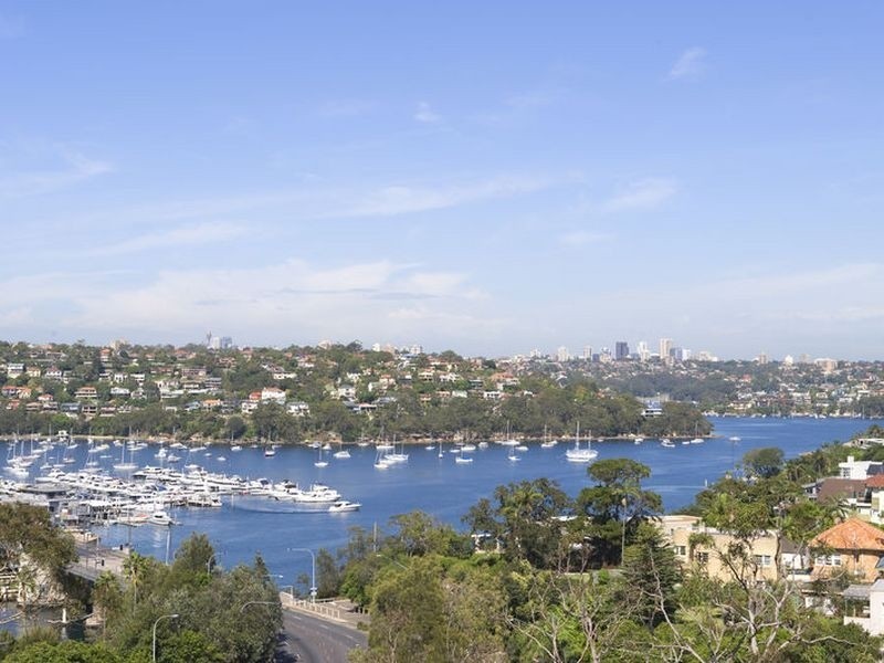 2C Edgecliffe Esplanade, Seaforth NSW 2092