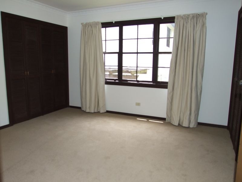 19 Hews Parade, Belrose NSW 2085