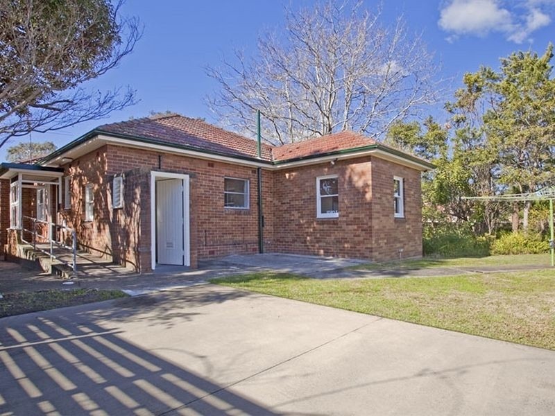 16 Wakehurst Parkway, Seaforth NSW 2092