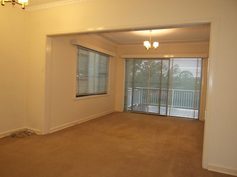 13 Frenchs Forest Road, Seaforth NSW 2092