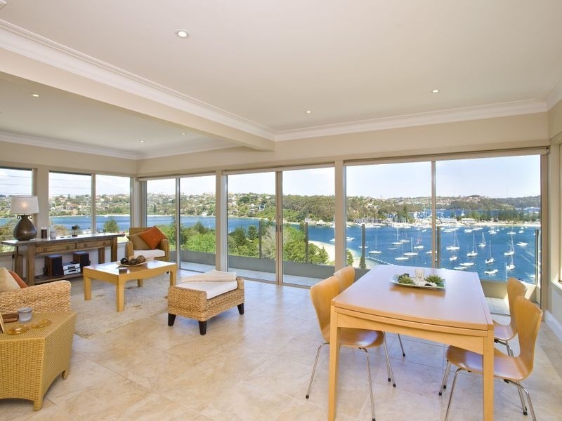 10 Peronne Avenue, Clontarf NSW 2093