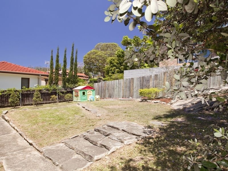 99 Frenchs Forest Road, Seaforth NSW 2092