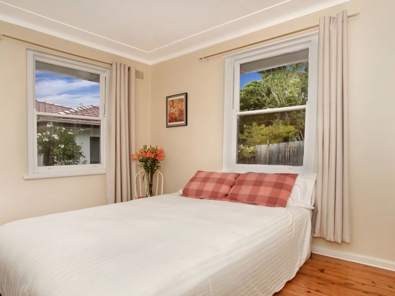 99 Frenchs Forest Road, Seaforth NSW 2092