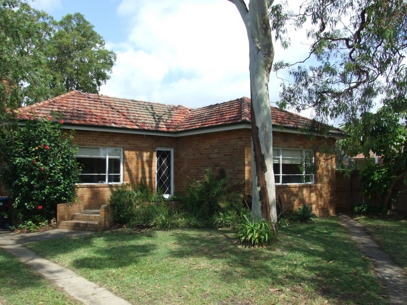8 Wakehurst Parkway, Seaforth NSW 2092