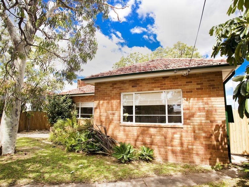 8 Wakehurst Parkway, Seaforth NSW 2092