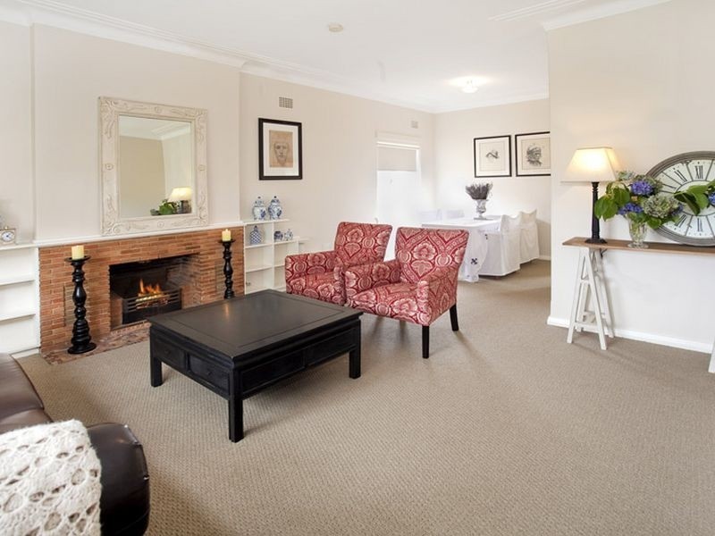 8 Wakehurst Parkway, Seaforth NSW 2092