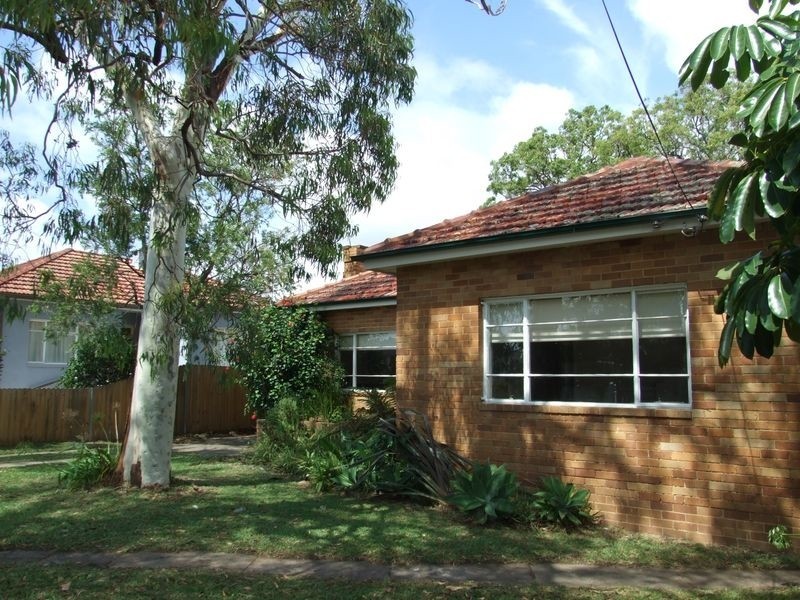 8 Wakehurst Parkway, Seaforth NSW 2092