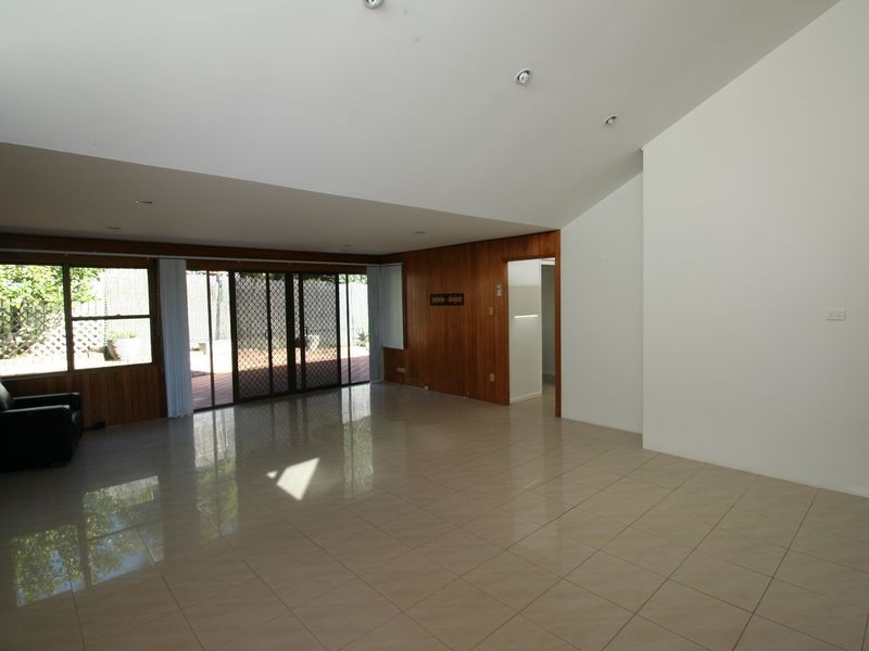 93 Frenchs Forest Road, Seaforth NSW 2092