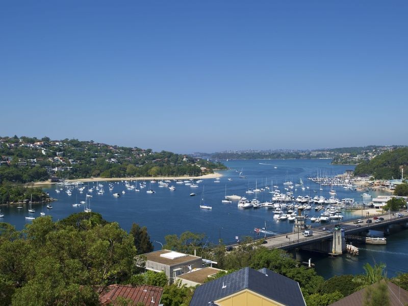 7 Edgecliffe Esplanade, Seaforth NSW 2092