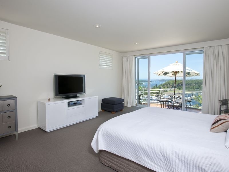 25 Edgecliffe Esplanade, Seaforth NSW 2092