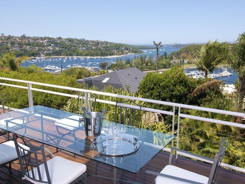 25 Edgecliffe Esplanade, Seaforth NSW 2092