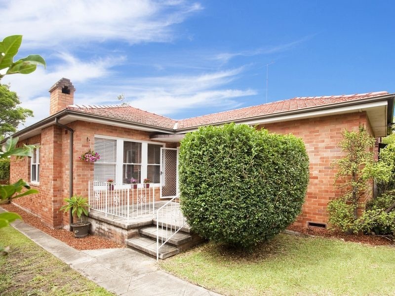 10 Frenchs Forest Road, Seaforth NSW 2092