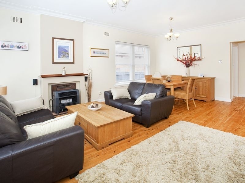 10 Frenchs Forest Road, Seaforth NSW 2092