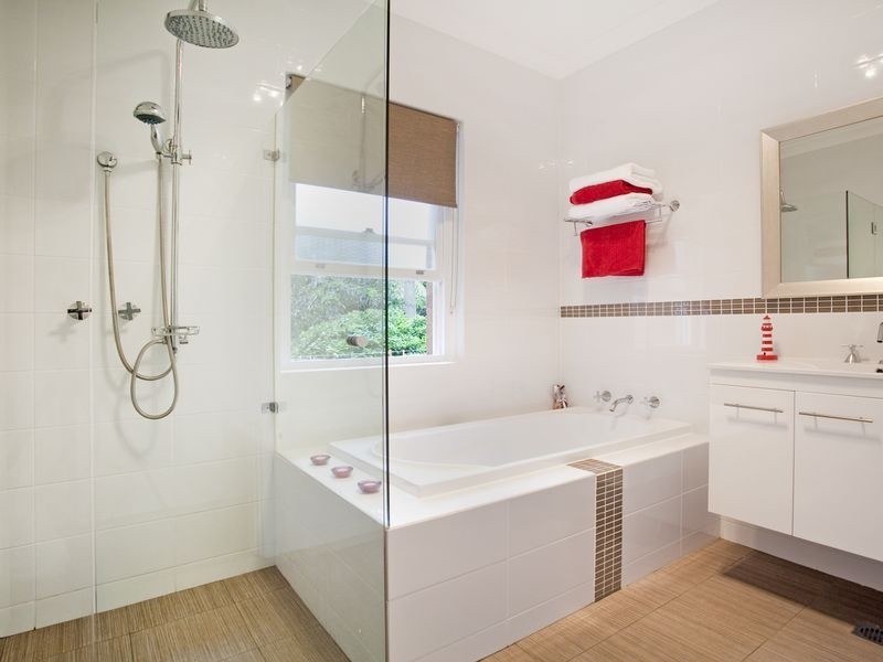 10 Frenchs Forest Road, Seaforth NSW 2092