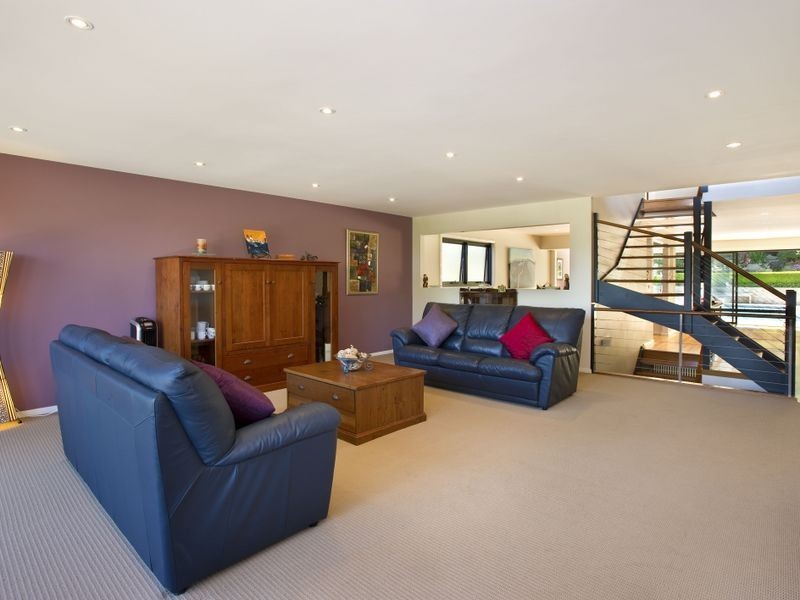 16 Jenner Street, Seaforth NSW 2092