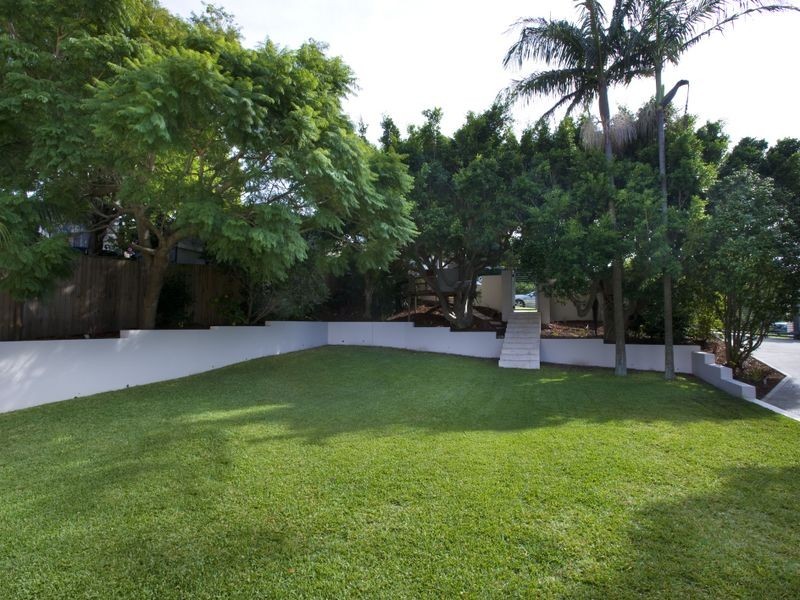 11 Ellery Parade, Seaforth NSW 2092