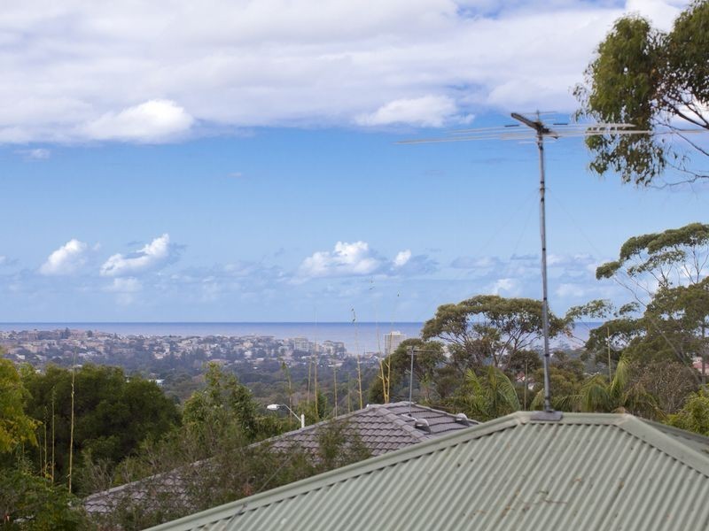 82 – 84 Macmillian Street, Seaforth NSW 2092