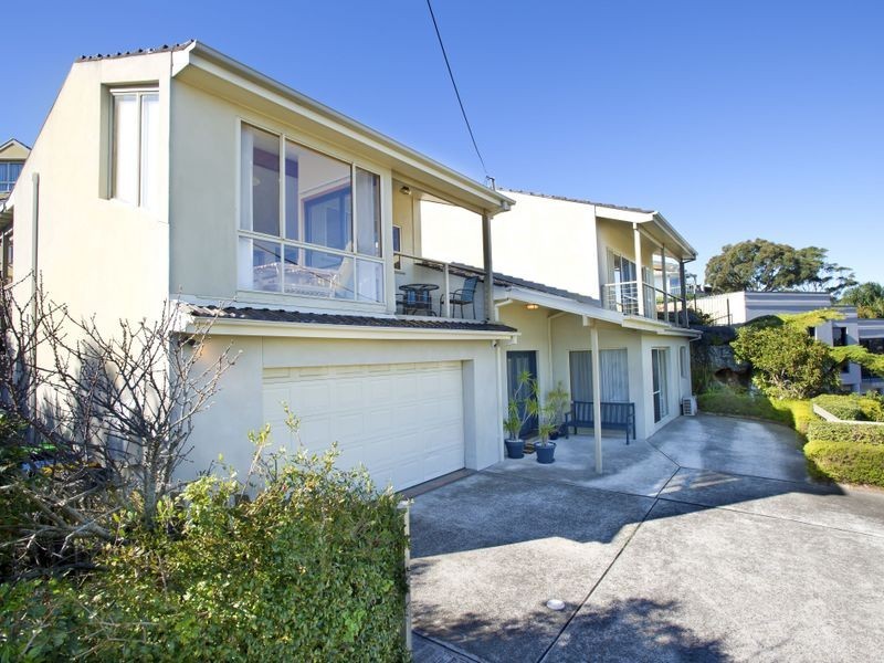 12 Kanangra Crescent, Clontarf NSW 2093