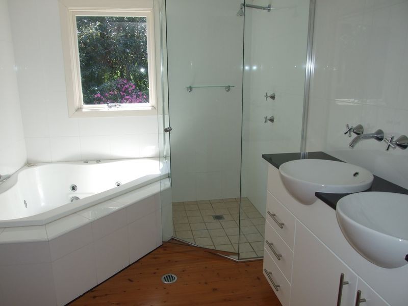 64 Castle Circuit, Seaforth NSW 2092