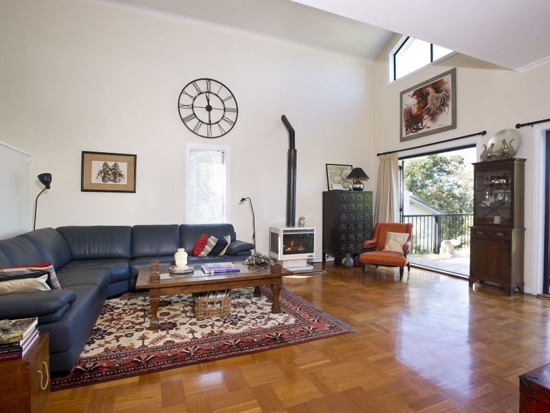 8 Waterview Street, Seaforth NSW 2092