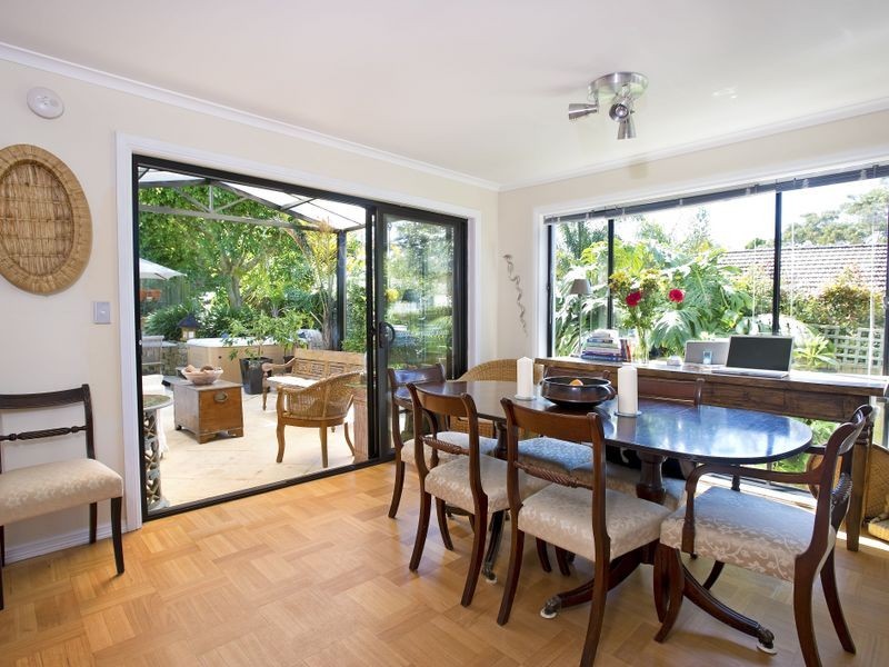 8 Waterview Street, Seaforth NSW 2092