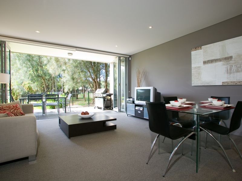 3/2a Campbell Parade, Manly Vale NSW 2093