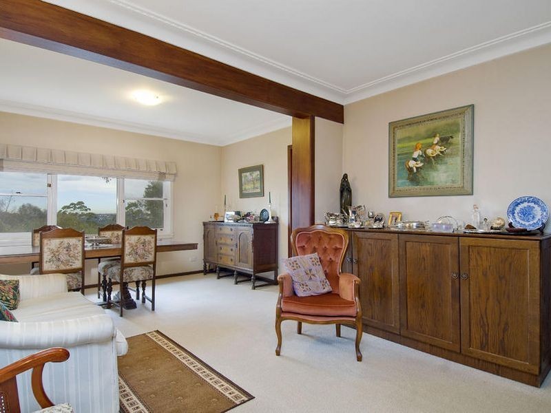 61 Milham Crescent, Forestville NSW 2087