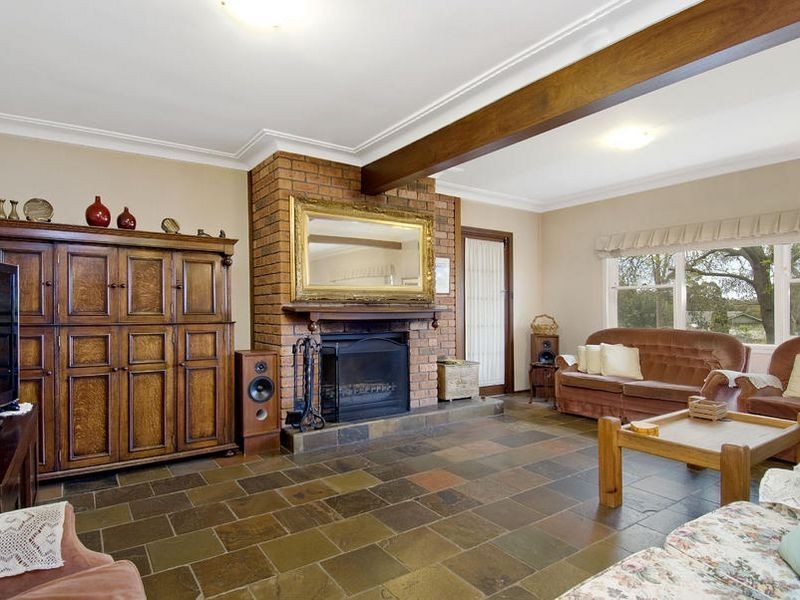 61 Milham Crescent, Forestville NSW 2087