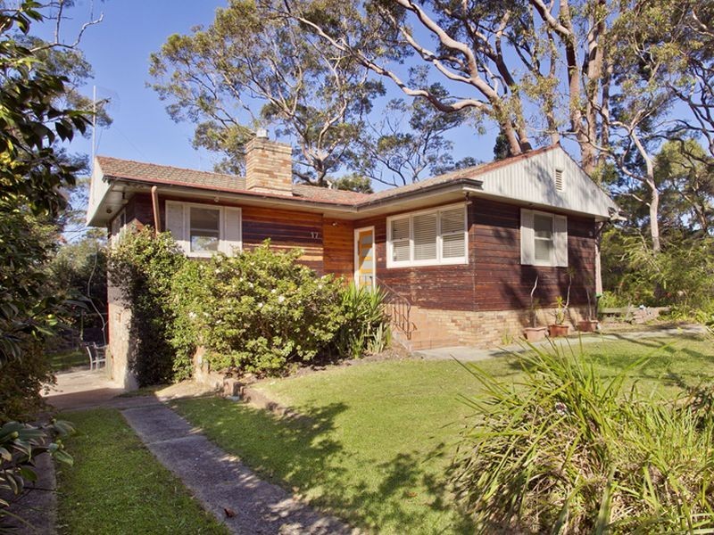 17 Waterview Street, Seaforth NSW 2092