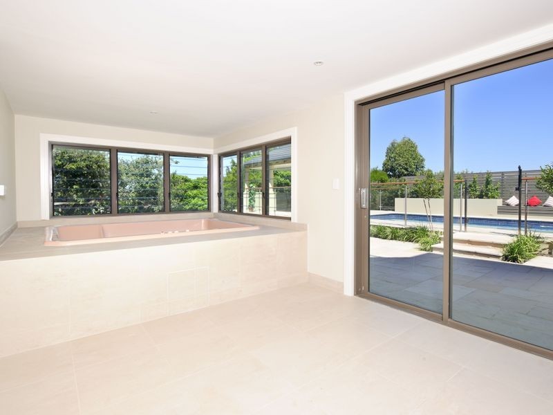 24 Richmond Road, Seaforth NSW 2092