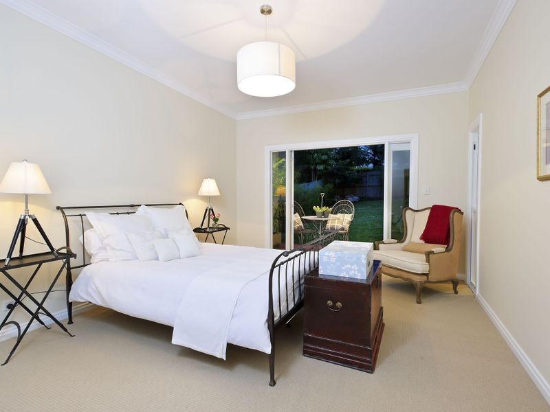 11 Serpentine Crescent, North Balgowlah NSW 2093