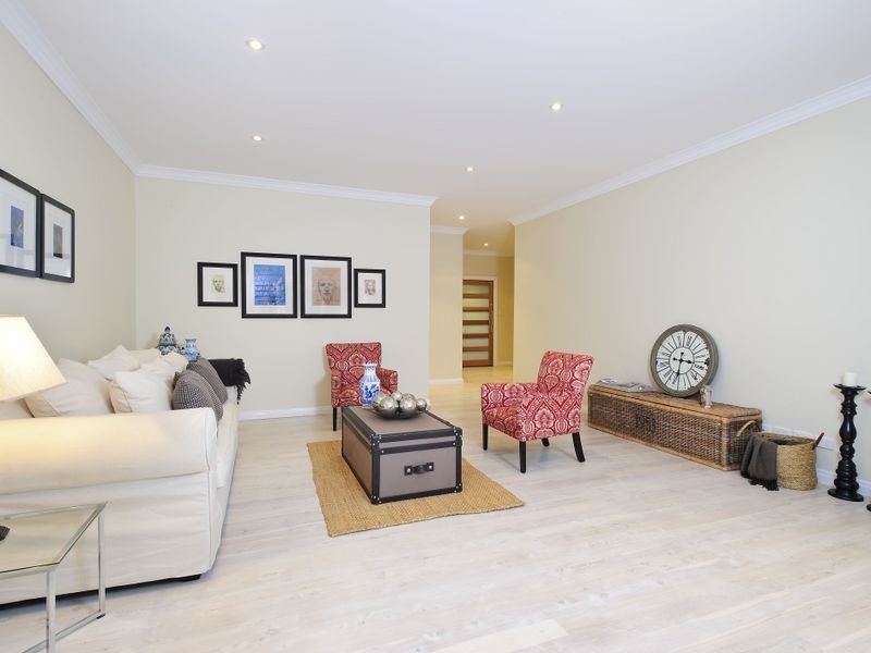 11 Serpentine Crescent, North Balgowlah NSW 2093