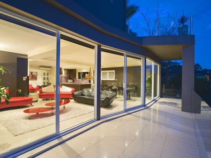 2C Edgecliffe Esplanade, Seaforth NSW 2092