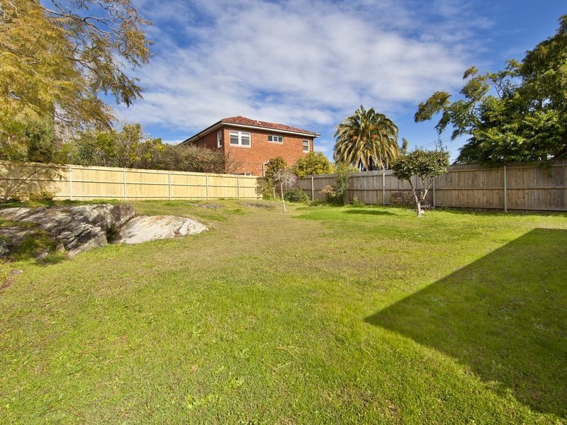 39 Peacock Street, Seaforth NSW 2092