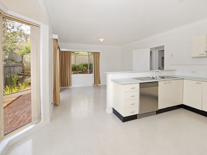 8 Redman Street, Seaforth NSW 2092