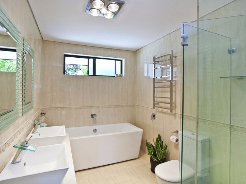 18 Cutler Road, Clontarf NSW 2093