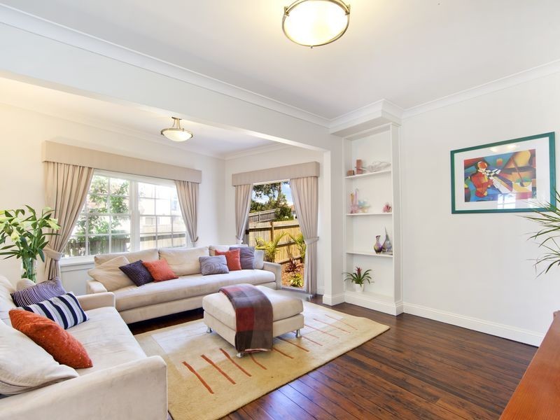 13 Wakehurst Parkway, Seaforth NSW 2092