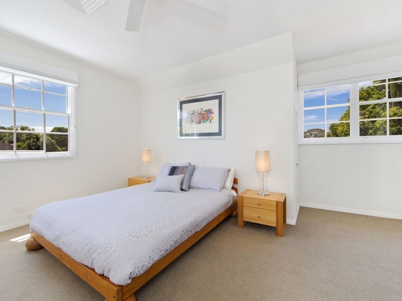 13 Wakehurst Parkway, Seaforth NSW 2092