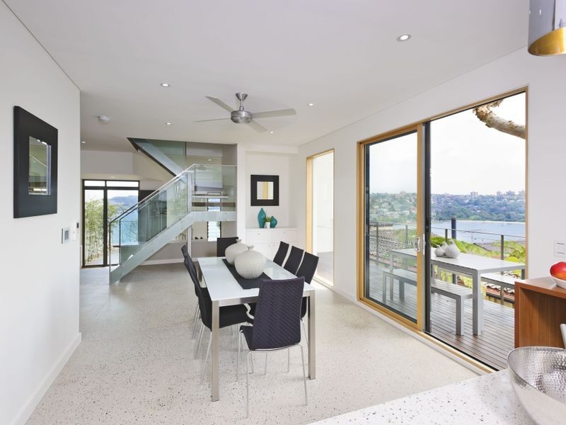 2a Castle Rock Crescent, Clontarf NSW 2093