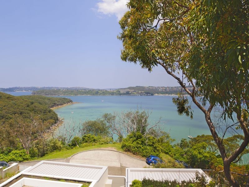 2a Castle Rock Crescent, Clontarf NSW 2093