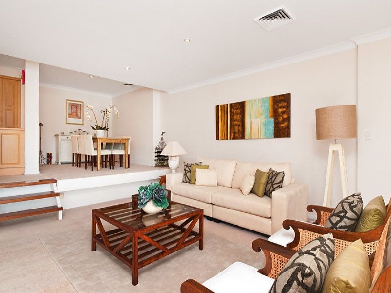 4 Rignold Street, Seaforth NSW 2092