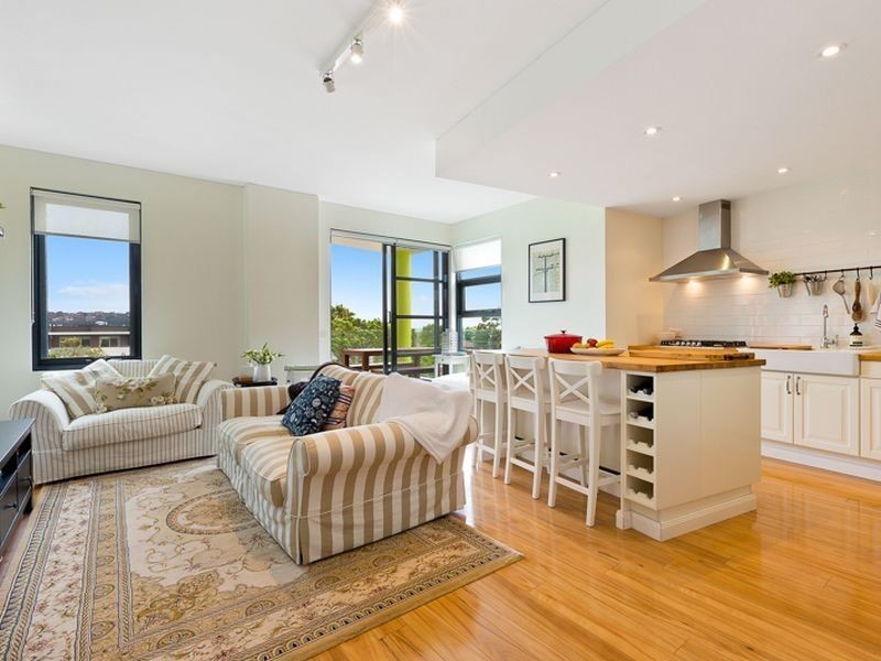 2074/1-5 Dee Why Parade, Dee Why NSW 2099