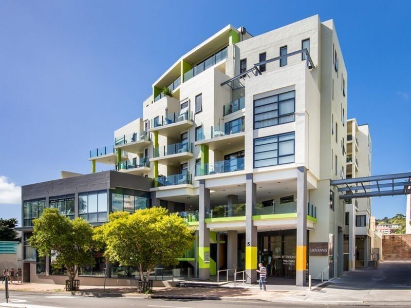 2074/1-5 Dee Why Parade, Dee Why NSW 2099