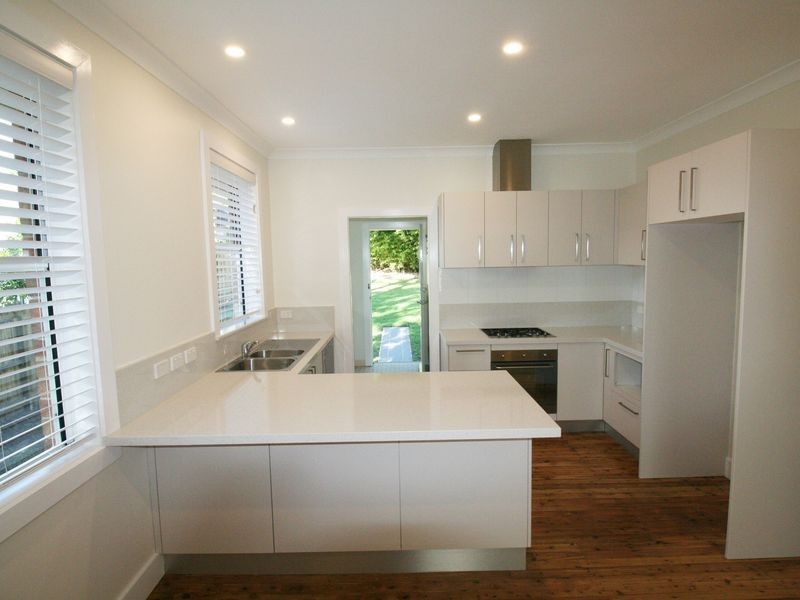 11 Yatama Street, Seaforth NSW 2092